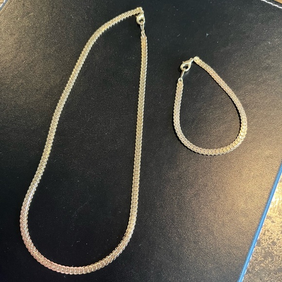 Electroplated Gold Necklace and Bracelet NEW - Picture 1 of 5